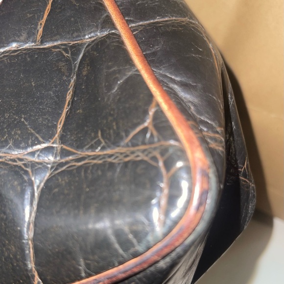 Dooney & Bourke Black Croc-Embossed Leather Bag. EUC - Picture 4 of 6